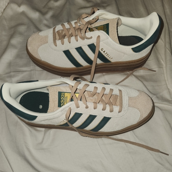 Shoes - Adidas original gazelle bold - cream, beige, and green